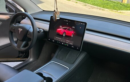 Tesla Model Y I, 2023 год, 5 000 000 рублей, 11 фотография