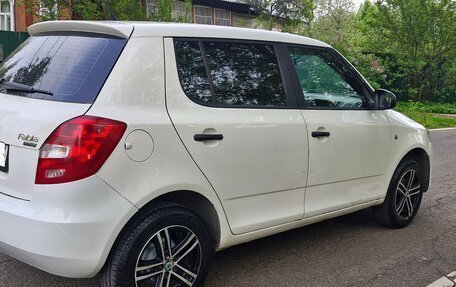 Skoda Fabia II, 2010 год, 320 000 рублей, 4 фотография