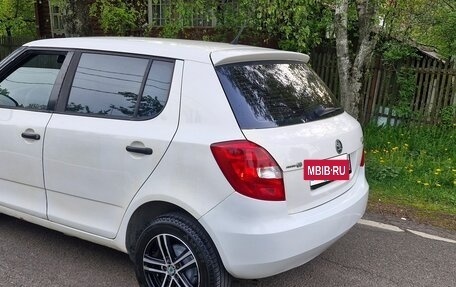 Skoda Fabia II, 2010 год, 320 000 рублей, 3 фотография