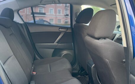 Mazda 3, 2011 год, 890 000 рублей, 10 фотография