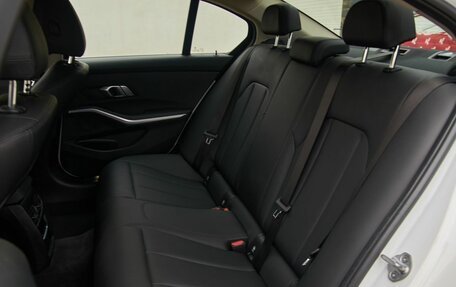 BMW 3 серия, 2019 год, 3 048 000 рублей, 13 фотография