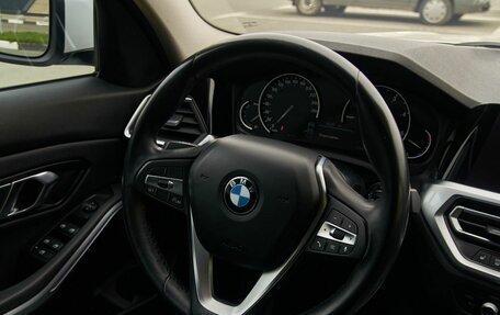 BMW 3 серия, 2019 год, 3 048 000 рублей, 15 фотография