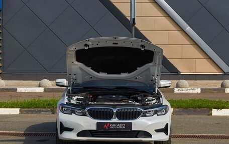 BMW 3 серия, 2019 год, 3 048 000 рублей, 18 фотография