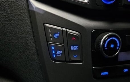 Hyundai Grand Starex Grand Starex I рестайлинг 2, 2020 год, 2 400 000 рублей, 12 фотография