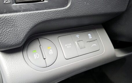 Hyundai Grand Starex Grand Starex I рестайлинг 2, 2020 год, 2 400 000 рублей, 10 фотография