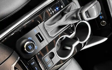 Toyota Highlander, 2022 год, 3 015 000 рублей, 14 фотография