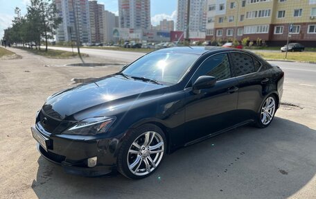Lexus IS II рестайлинг 2, 2007 год, 1 350 000 рублей, 2 фотография