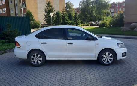 Volkswagen Polo VI (EU Market), 2016 год, 670 000 рублей, 2 фотография