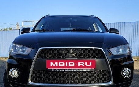 Mitsubishi Outlander III рестайлинг 3, 2011 год, 1 390 000 рублей, 10 фотография