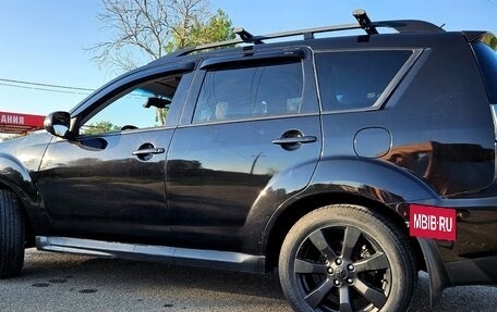 Mitsubishi Outlander III рестайлинг 3, 2011 год, 1 390 000 рублей, 8 фотография