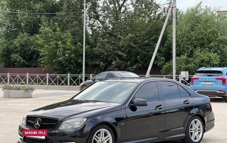 Mercedes-Benz C-Класс, 2010 год, 1 100 000 рублей, 2 фотография