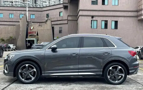 Audi Q3, 2022 год, 2 410 000 рублей, 6 фотография