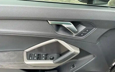 Audi Q3, 2022 год, 2 410 000 рублей, 14 фотография