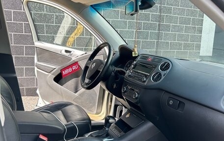 Volkswagen Tiguan I, 2010 год, 895 000 рублей, 8 фотография