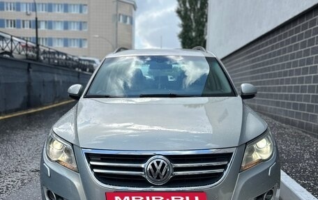 Volkswagen Tiguan I, 2010 год, 895 000 рублей, 6 фотография