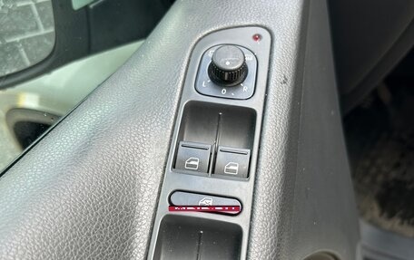 Volkswagen Tiguan I, 2010 год, 895 000 рублей, 16 фотография