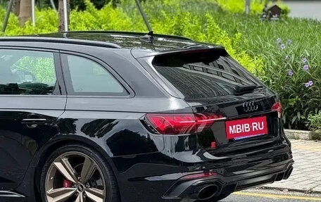 Audi RS 4, 2022 год, 6 100 000 рублей, 4 фотография