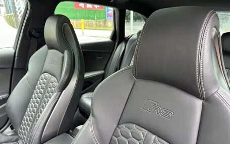 Audi RS 4, 2022 год, 6 100 000 рублей, 10 фотография