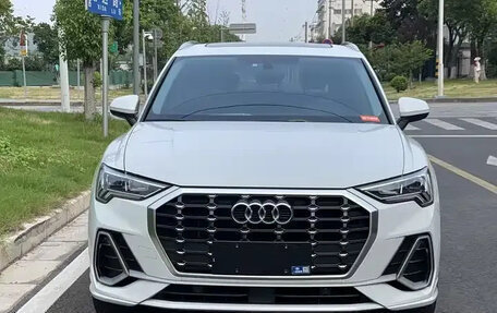 Audi Q3, 2022 год, 2 800 000 рублей, 2 фотография