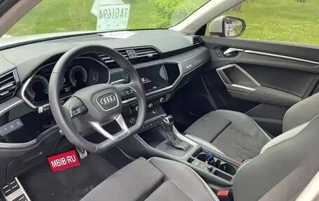 Audi Q3, 2022 год, 2 800 000 рублей, 12 фотография