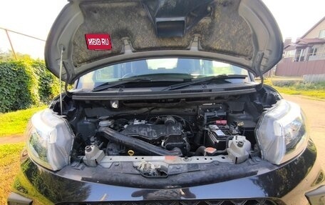 Toyota Roomy I, 2021 год, 1 100 000 рублей, 24 фотография