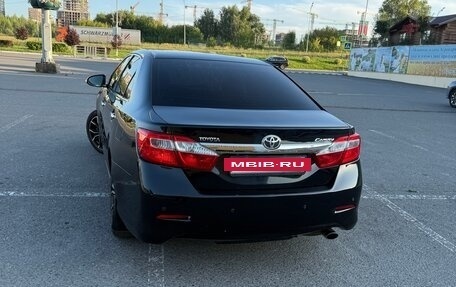 Toyota Camry, 2012 год, 1 630 000 рублей, 4 фотография