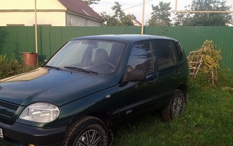 Chevrolet Niva I рестайлинг, 2005 год, 265 000 рублей, 3 фотография