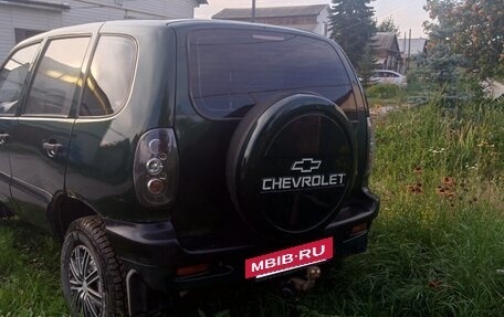 Chevrolet Niva I рестайлинг, 2005 год, 265 000 рублей, 2 фотография