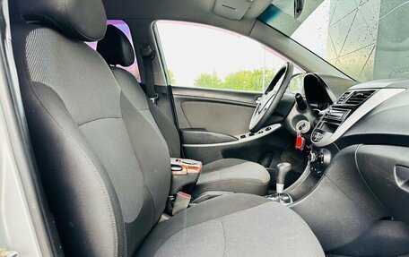 Hyundai Solaris II рестайлинг, 2011 год, 740 000 рублей, 10 фотография