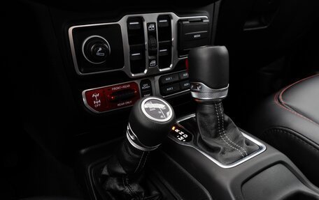 Jeep Wrangler, 2024 год, 8 449 000 рублей, 20 фотография