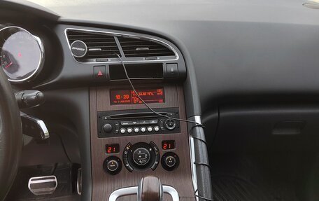 Peugeot 3008 I рестайлинг, 2013 год, 710 000 рублей, 18 фотография