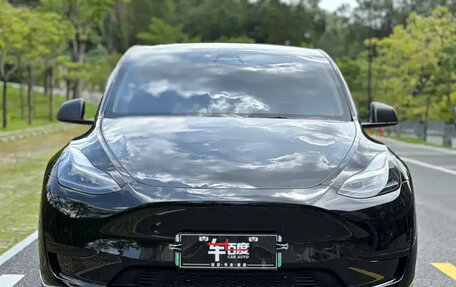 Tesla Model Y I, 2023 год, 2 600 000 рублей, 2 фотография