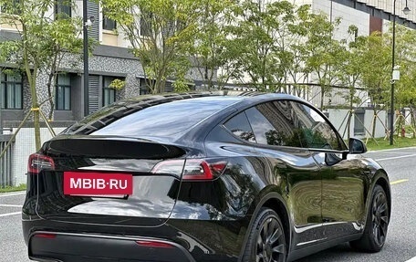 Tesla Model Y I, 2023 год, 2 600 000 рублей, 4 фотография