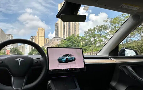 Tesla Model Y I, 2023 год, 2 600 000 рублей, 23 фотография
