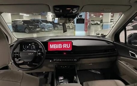 KIA Carnival, 2024 год, 3 584 555 рублей, 14 фотография