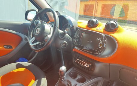 Smart Forfour II, 2016 год, 1 100 000 рублей, 3 фотография