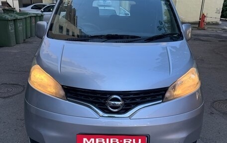 Nissan NV200, 2014 год, 1 200 000 рублей, 13 фотография