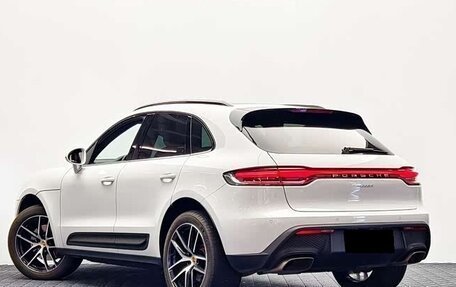 Porsche Macan I рестайлинг, 2022 год, 5 920 000 рублей, 3 фотография