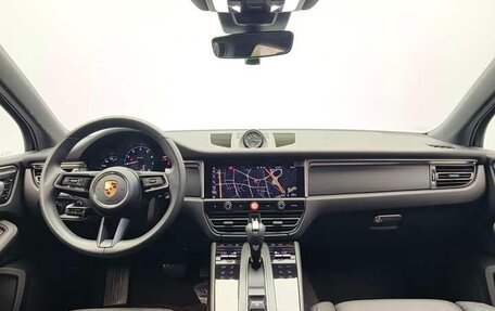 Porsche Macan I рестайлинг, 2022 год, 5 920 000 рублей, 6 фотография