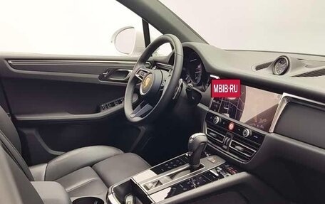 Porsche Macan I рестайлинг, 2022 год, 5 920 000 рублей, 9 фотография