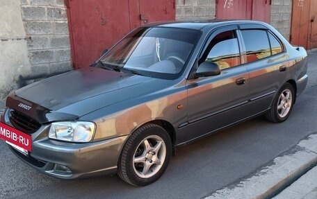 Hyundai Accent II, 2005 год, 450 000 рублей, 2 фотография