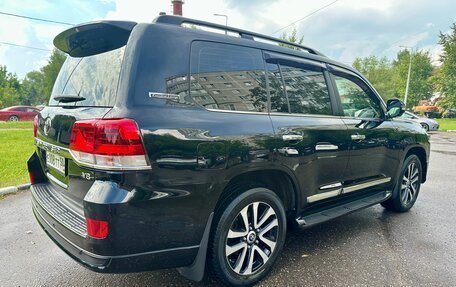 Toyota Land Cruiser 200, 2018 год, 6 700 000 рублей, 7 фотография
