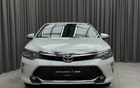 Toyota Camry, 2018 год, 2 649 000 рублей, 2 фотография
