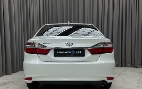 Toyota Camry, 2018 год, 2 649 000 рублей, 5 фотография