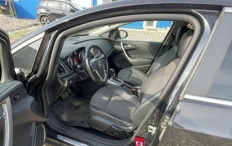 Opel Astra J, 2011 год, 680 000 рублей, 8 фотография