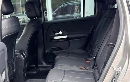Mercedes-Benz GLB, 2021 год, 2 200 548 рублей, 20 фотография