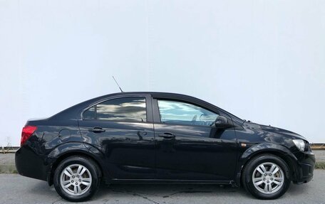Chevrolet Aveo III, 2013 год, 560 000 рублей, 6 фотография
