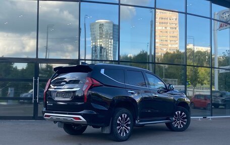 Mitsubishi Pajero Sport III рестайлинг, 2022 год, 3 950 000 рублей, 2 фотография