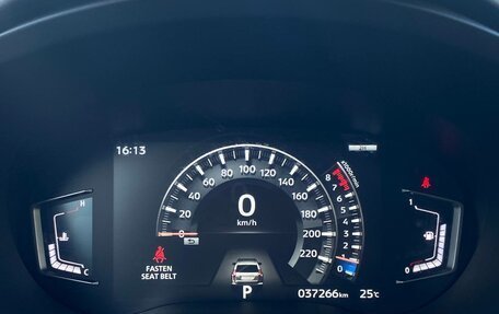 Mitsubishi Pajero Sport III рестайлинг, 2022 год, 3 950 000 рублей, 13 фотография