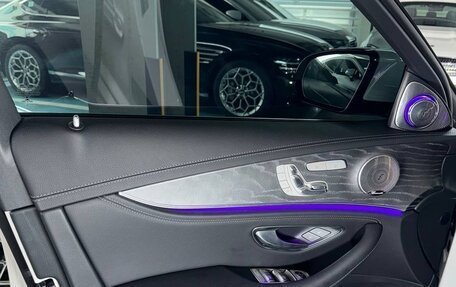 Mercedes-Benz E-Класс, 2022 год, 4 720 000 рублей, 16 фотография